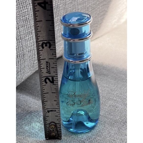 Cool Water for Women By Davidoff .5 oz Vintage Collectable Spray Bottle - Picture 1 of 4